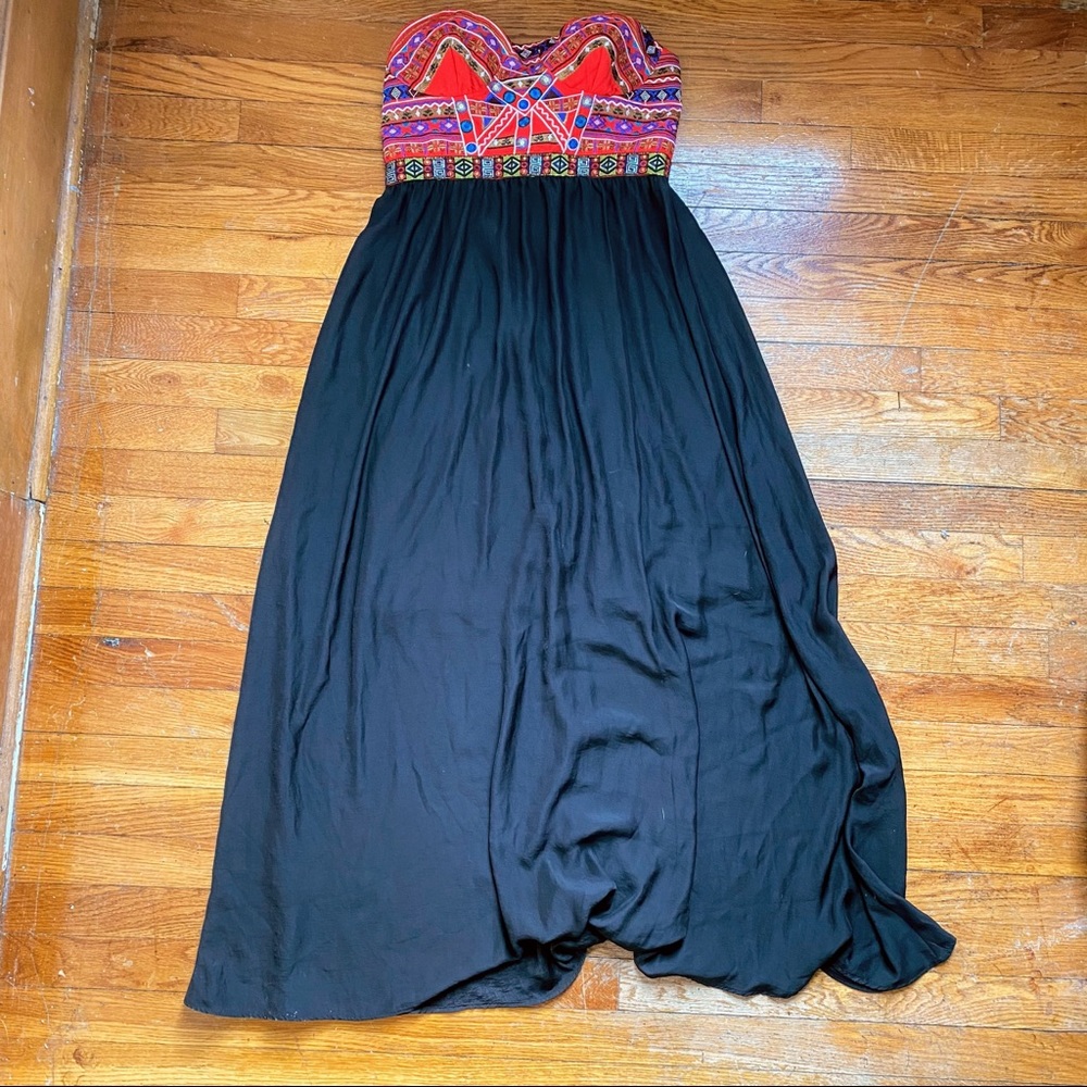 Never worn Embroidered Strapless Maxi Dress/Gown